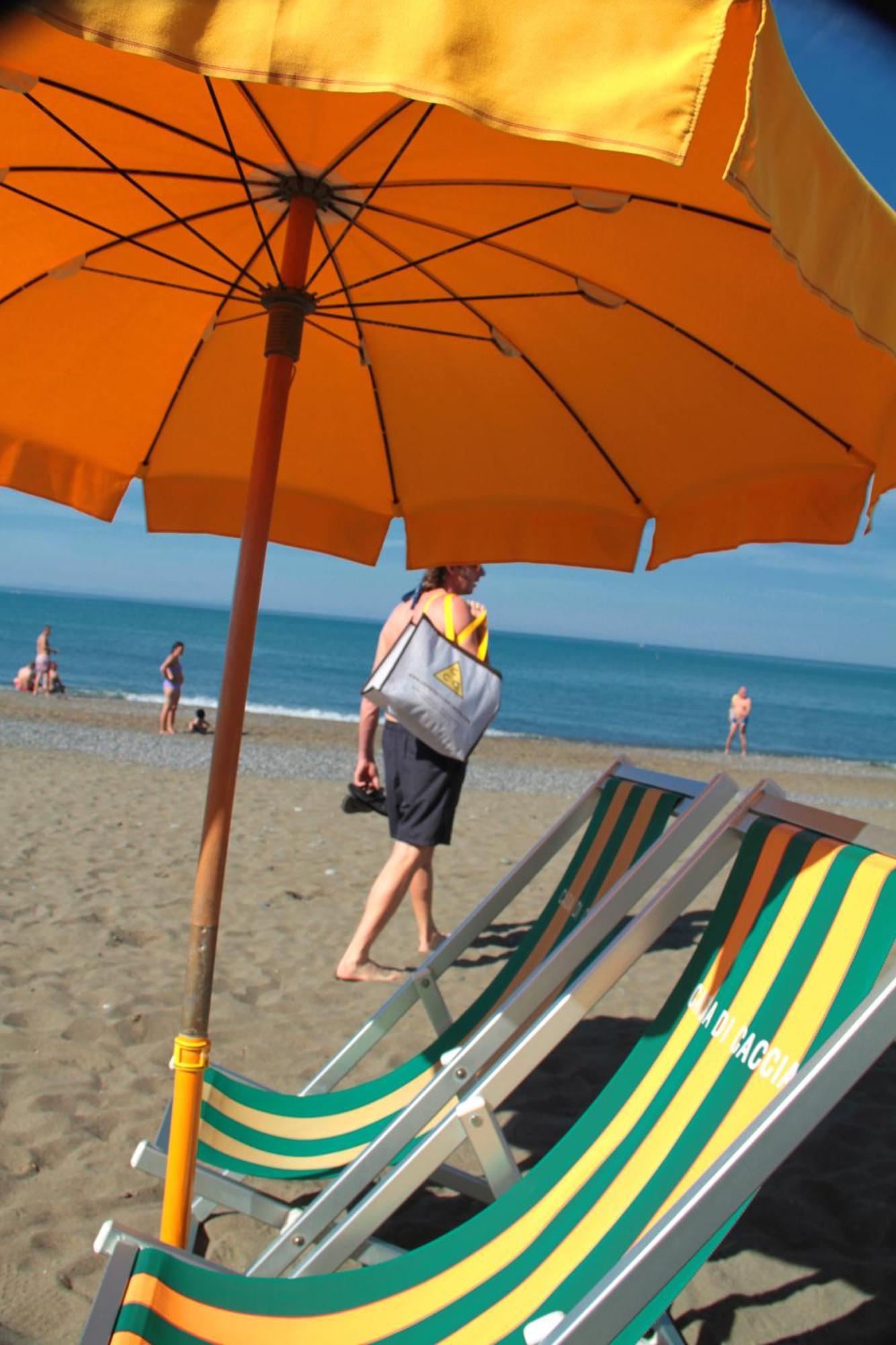 Camping Casa Di Caccia Marina Di Bibbona Eksteriør billede