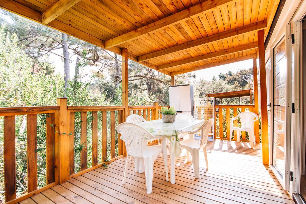 Camping Casa Di Caccia Marina Di Bibbona Eksteriør billede