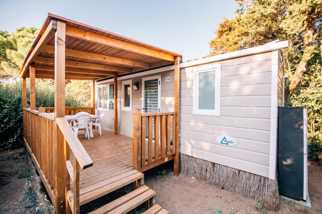 Camping Casa Di Caccia Marina Di Bibbona Eksteriør billede