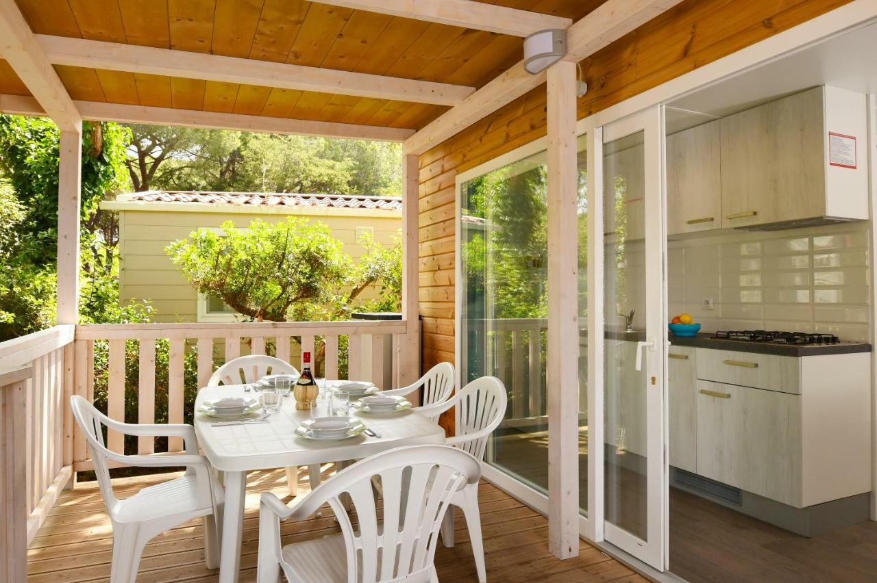 Camping Casa Di Caccia Marina Di Bibbona Eksteriør billede
